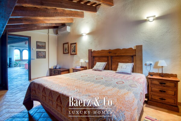 photo 38 Carrer Mestre d´Aixa 