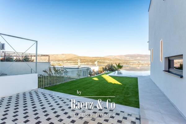 photo 21 Čiovo, Mastrinka - newly built villa with pool and open sea view