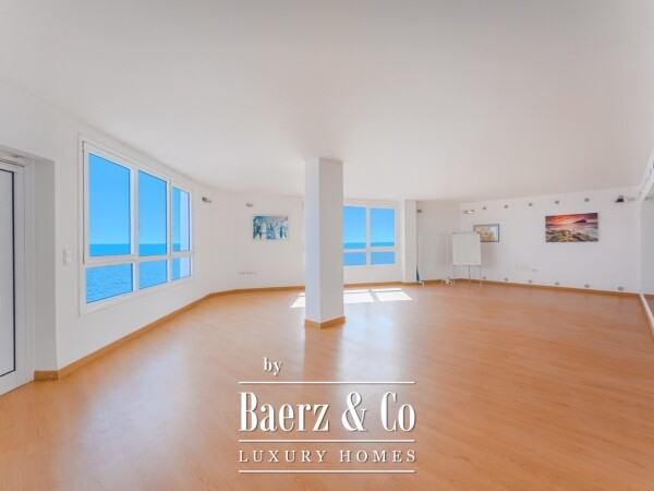 photo 12 Large villa by the sea in Candelaria