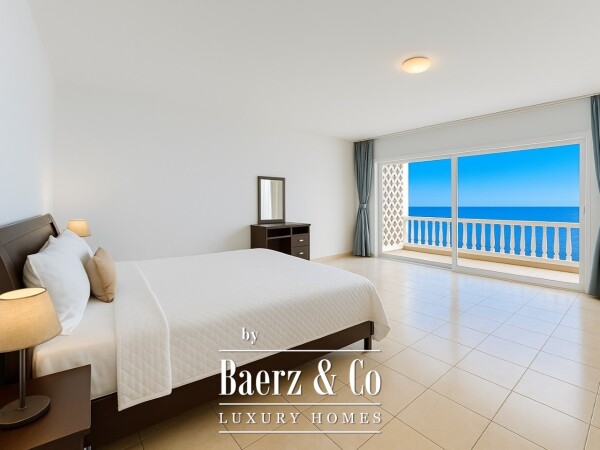 photo 16 Large villa by the sea in Candelaria