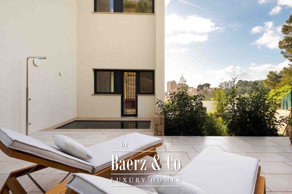 photo 17 Sea-view apartments with pool in Cala Major