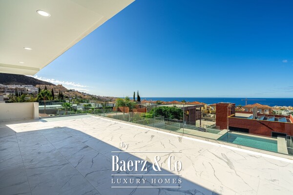 photo 23 Beautiful move in ready villa in residential area Tenerife south