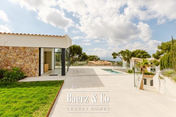 photo 4 Fantastic villa with panoramic views and exclusive furnishings