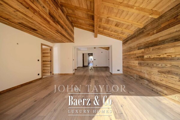 photo 2 APARTMENT - CLOSE TO THE CENTER