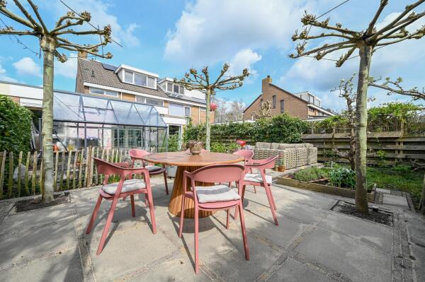 photo 15 Rozenobel 25