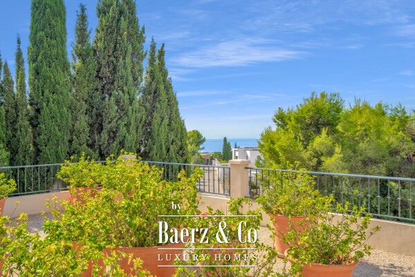 photo 11 Private Mediterranean villa with elegant outdoor living in Cortijo San Rafael