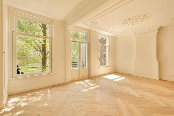 photo 2 Tweede Helmersstraat 8 2