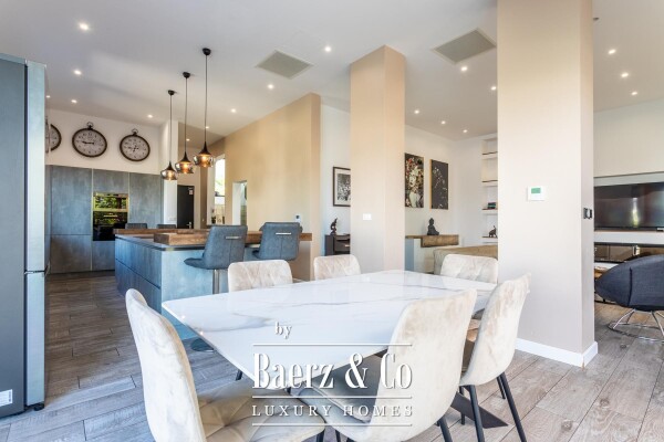 photo 5 Podstrana, luxury villa in an attractive location