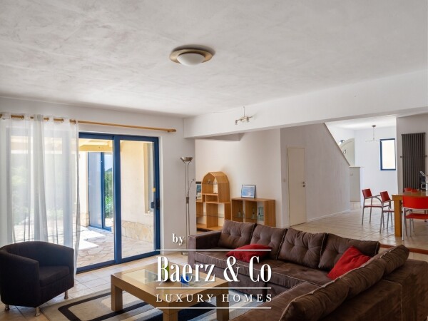 photo 9 Sea View Villa with Pool and Excellent Investment Potential – Keri Lake