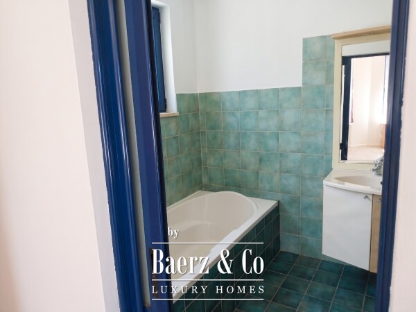 photo 16 Sea View Villa with Pool and Excellent Investment Potential – Keri Lake