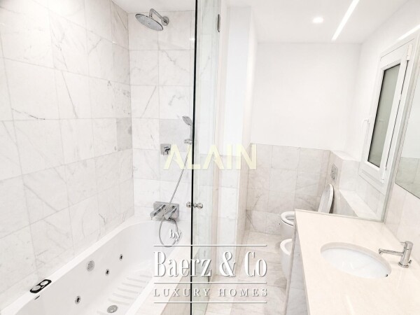 photo 18 Beautiful luxury home in Valencia, Sant Francesc