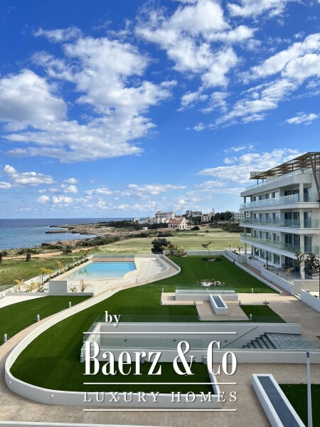 photo 1 Q Emerald Bay – key ready furnished 3 bedroom penthouse with sea view, beachfront Protaras (C301)