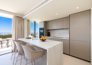 Luxury Sky Villa with Panoramic Sea Views