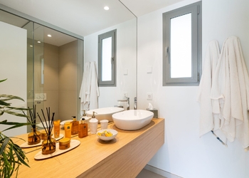 Luxury Sky Villa with Private Solarium and Panoramic Views